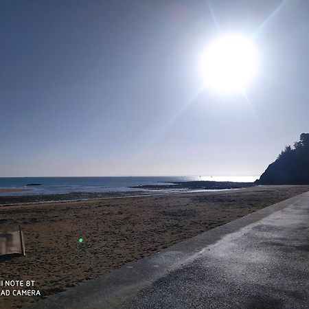 Maisonnette De Bord De Mer Etables-sur-Mer Bagian luar foto