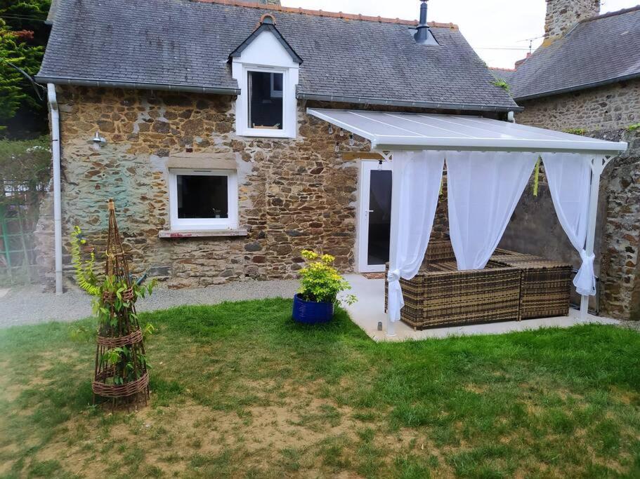 Maisonnette De Bord De Mer Etables-sur-Mer Bagian luar foto